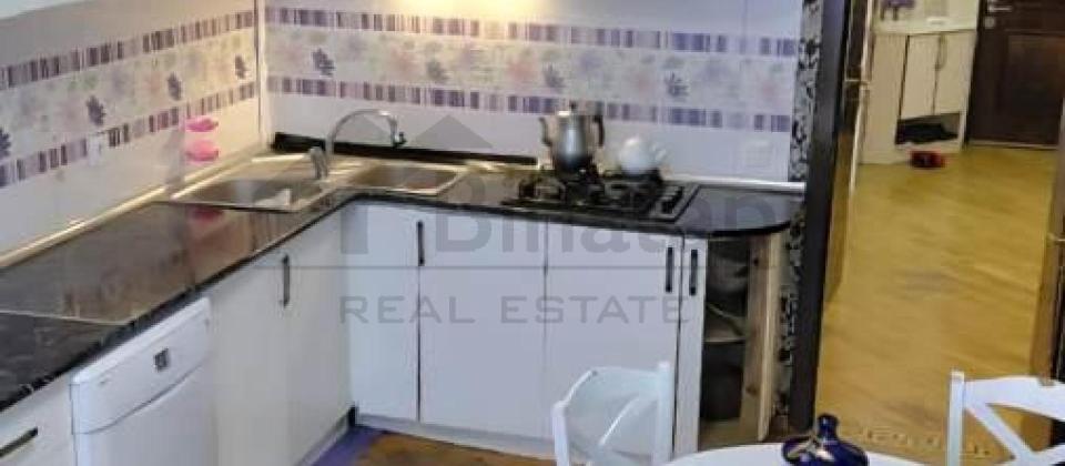 İzmir parkının yanında 3 otaqlı mənzil satılır/178 kv.m. - 7