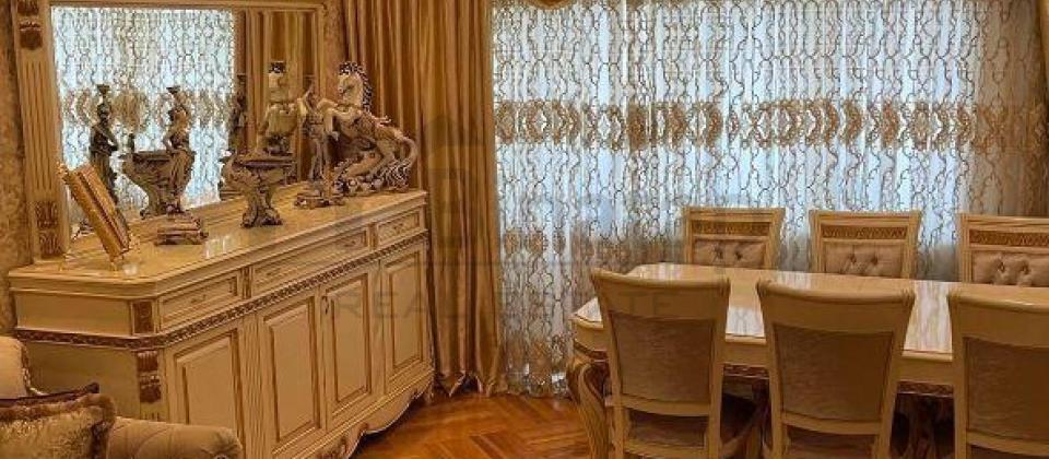 Tibb Universiteti və 1№li Asan xidmətə yaxın 3 otaqlı mənzil satılır/107 kv.m. - 2