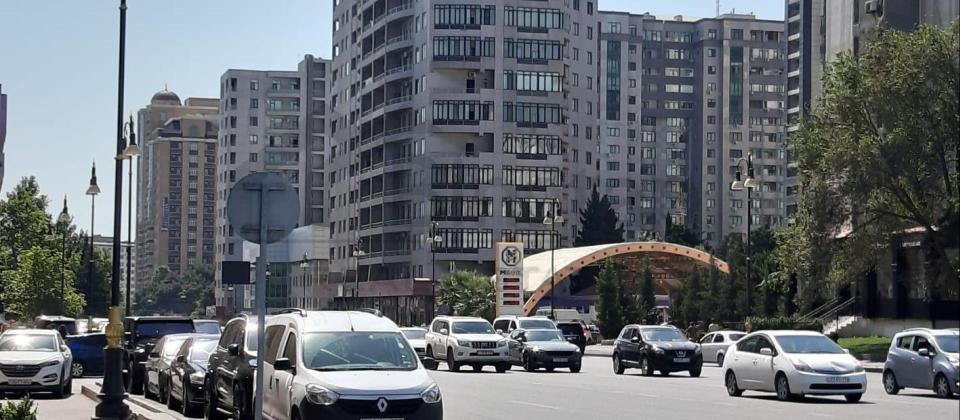 Satılır 4 otaqlı yeni tikili 155 m², Gənclik m. - 2