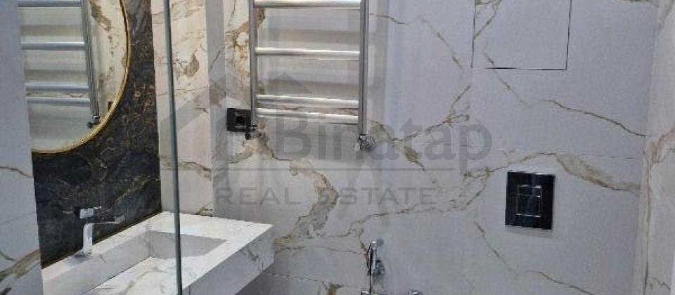 Şərq bazarı və 28 May m/s yaxın 3 otaqlı mənzil satılır/114 kv.m. - 14