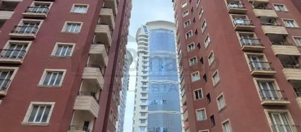 Səməd Vurğun küçəsi, Zabitlər parkının yanında 4 otaqlı mənzil satılır/169 kv.m. - 2