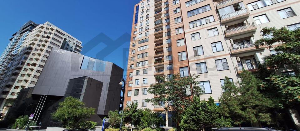 Satılır 3 otaqlı yeni tikili 165 m², Elmlər Akademiyası m. - 13