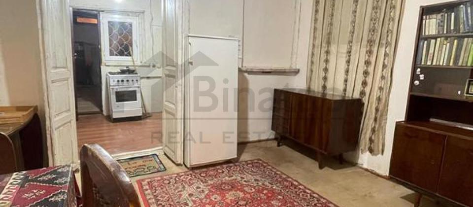 KİRAYƏ VERİLİR..! Həyət evi, 2 otaq, 40 kv.m., Nərimanov heykəli, İçəri Şəhər m/s yaxındır