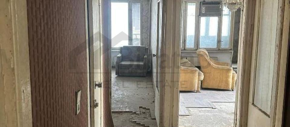 Həsən Əliyev küçəsi, Gənclik m/s yaxın 2 otaqlı mənzil satılır/60 kv.m.