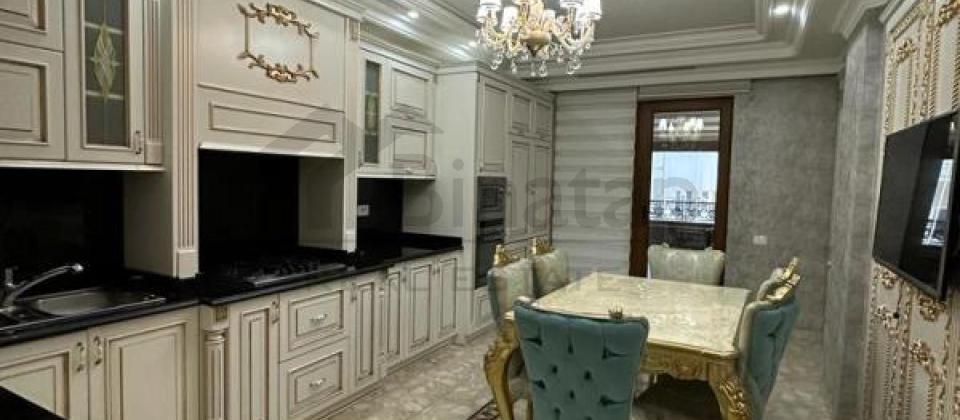 TƏCİLİ SATILIR..! ZOOPARKIN YANI, ROSEVİLLE APARTMENTS, 6 OTAQ/535 KV.M. - 13