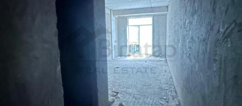 Bakı Sağlamlıq Mərkəzinin yanı, Tibb Universitetinə yaxın 4 otaqlı mənzil satılır/232 kv.m. - 10