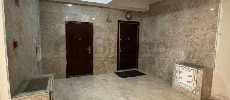 Səməd Vurğun bağı və 28 May m/s yaxın 2 otaqlı mənzil satılır/88 kv.m. - 2