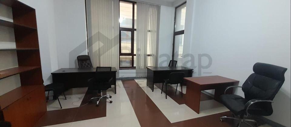 Nerimanovda 60kv ofis icaresi