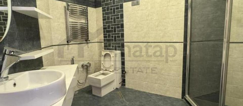 8 Noyabr m/s və Lider tvyə yaxın, İst Petrolun yanında 4 otaqlı mənzil satılır/210 kv.m. - 10