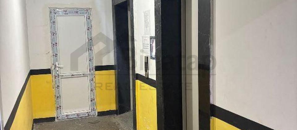 Qarabağ küçəsi, Təhsil Nazirliyi və Heydər Əliyev mərkəzinə yaxın 3 otaqlı mənzil satılır/92 kv.m. - 14