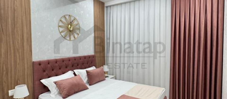 7ci mkrn, Dərnəgül və Azadlıq Prospekti m/s yaxın 3 otaqlı mənzil satılır/82 kv.m. - 8