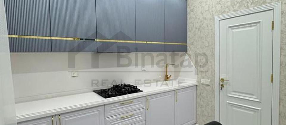 7ci mkrn, Dərnəgül və Azadlıq Prospekti m/s yaxın 3 otaqlı mənzil satılır/82 kv.m. - 12