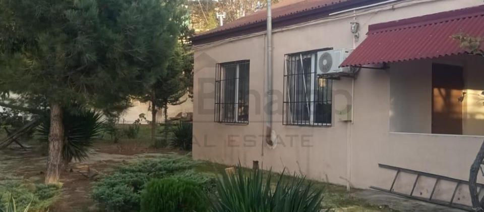 novxanida bag ev satilir - 5