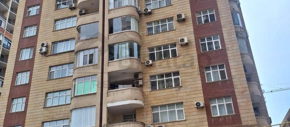 Satılır 4 otaqlı yeni tikili 170 m², Elmlər Akdemiyası m. - 14
