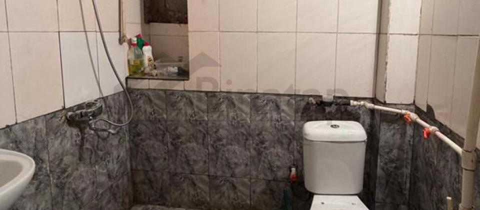 Musabəyov parkı, 158№li məktəb və Elmlər Akademiyası m/s yaxın 1 otaqlı mənzil satılır/35 kv.m. - 10