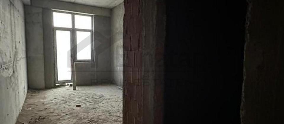 Tibb Universitetinin yanında 4 otaqlı mənzil satılır/203 kv.m. - 7