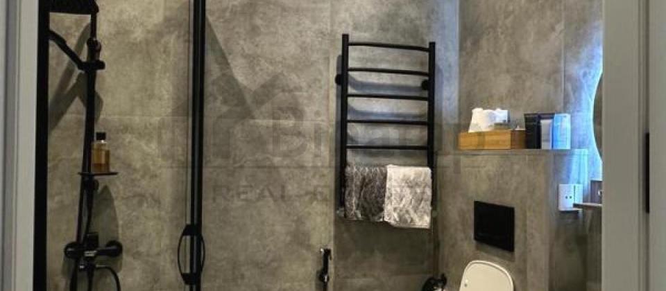 Tibb Universitetinin yanında 4 otaqlı mənzil satılır/175 kv.m. - 13