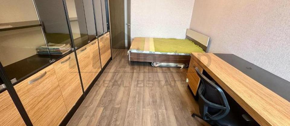 Huseyn Cavid parki ve Elmler Akademiyasi m/s yaxin 4 otaqli menzil satilir/242 kv.m. - 12