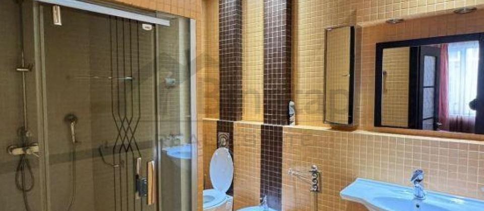 Neftchi bazanin yani, Tibb Universiteti ve Genclik m/s yaxin 4 otaqli menzil satilir/145 kv.m. - 15