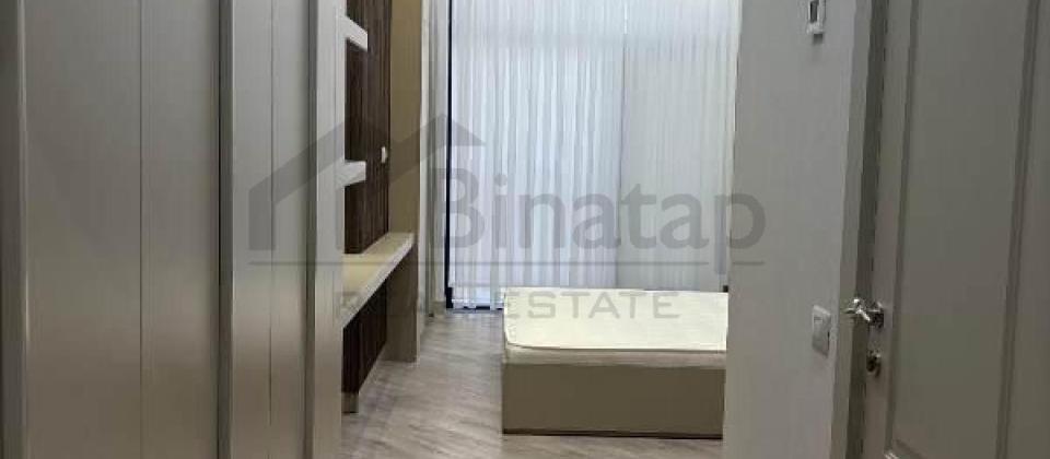 Azadliq prospekti, 28 May m/s yaninda 4 otaqli menzil satilir/120 kv.m. - 3