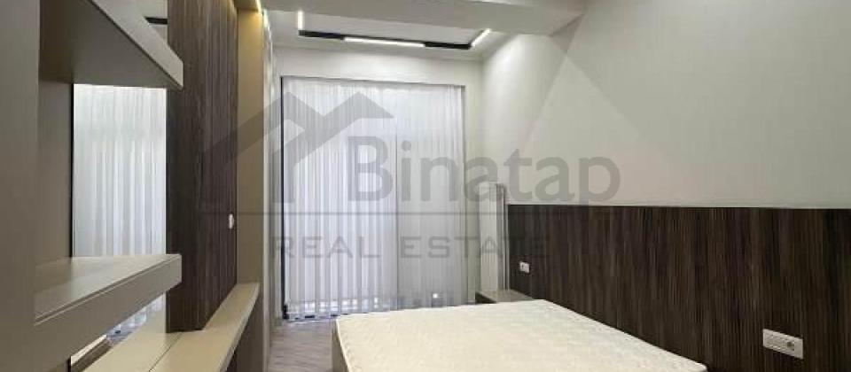 Azadliq prospekti, 28 May m/s yaninda 4 otaqli menzil satilir/120 kv.m. - 4