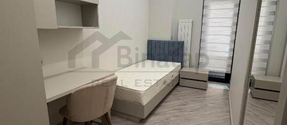 Azadliq prospekti, 28 May m/s yaninda 4 otaqli menzil satilir/120 kv.m. - 7