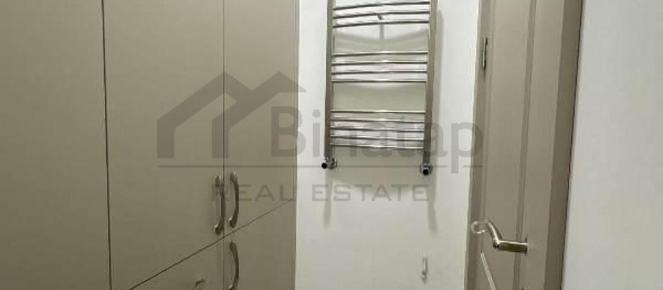 Azadliq prospekti, 28 May m/s yaninda 4 otaqli menzil satilir/120 kv.m. - 12