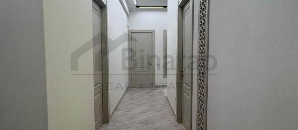 Azadliq prospekti, 28 May m/s yaninda 4 otaqli menzil satilir/120 kv.m. - 13