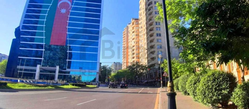 Satılır 4 otaqlı yeni tikili 170 m², Nizami m.