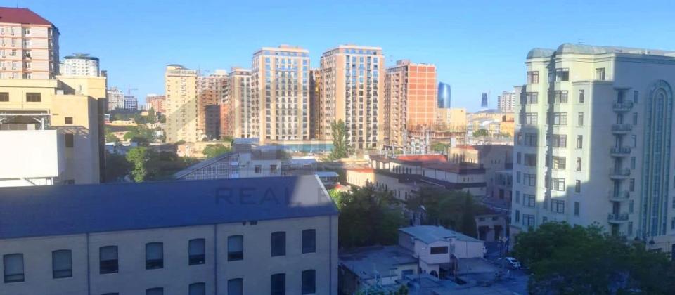 Satılır 4 otaqlı yeni tikili 170 m², Nizami m. - 14