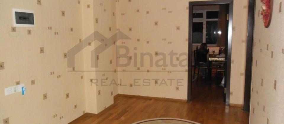 Kirayə verilir 3 otaqlı köhnə tikili 120 m², İnşaatçılar m. - 9