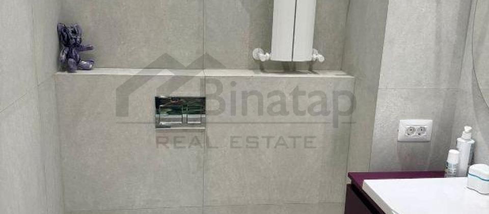 Koala ve Zorge parklarinin yaninda 3 otaqli menzil satilir/126.5 kv.m. - 12