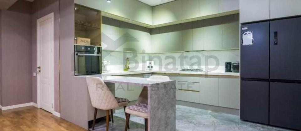 Azadliq prospekti, Nesimi bazarinin yaninda 3 otaqli menzil satilir/142 kv.m. - 5