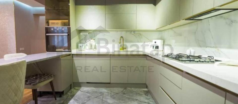 Azadliq prospekti, Nesimi bazarinin yaninda 3 otaqli menzil satilir/142 kv.m. - 7