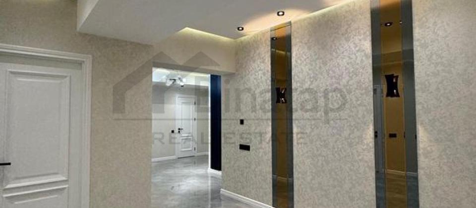 Azadliq prospekti, Nesimi bazari ve Tibb Universitetine yaxin 4 otaqli menzil satilir/168 kv.m. - 13