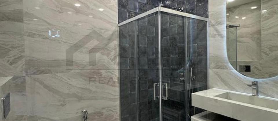 Azadliq prospekti, Nesimi bazari ve Tibb Universitetine yaxin 4 otaqli menzil satilir/168 kv.m. - 15