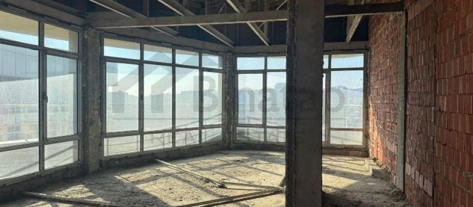 Statistika Komitesi ve Merkezi parkin yaninda 3 otaqli menzil satilir/127 kv.m. - 7