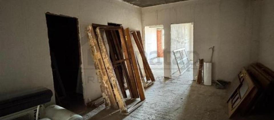 Metropark t/m ve Nerimanov m/s yaxin 4 otaqli menzil satilir/167 kv.m. - 7