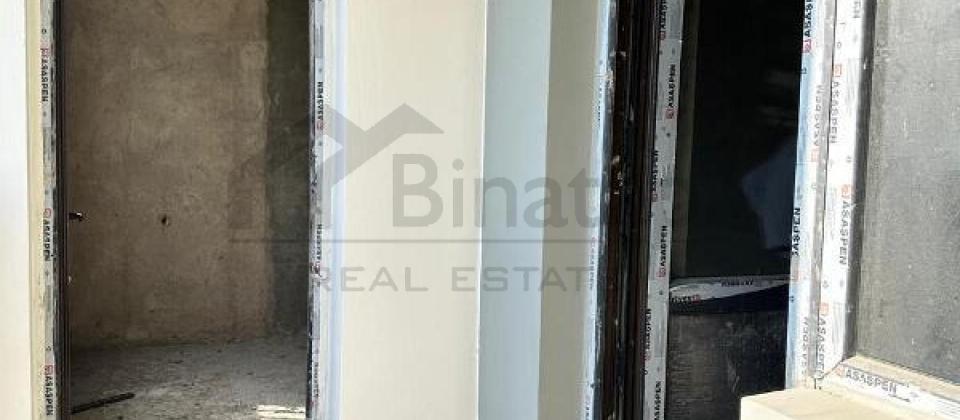 Semed Vurgun baginin yani, 28 May m/s yaxin 2 otaqli menzil satilir/84 kv.m. - 10