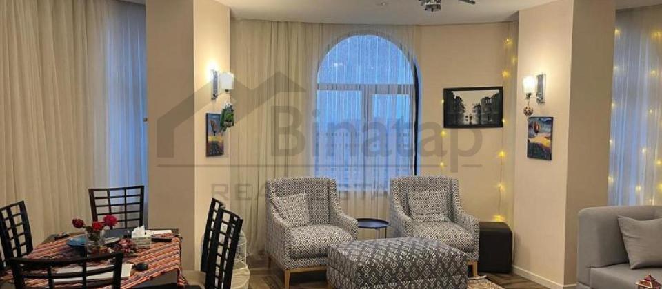 Caspian Plaza ve Nizami m/s yaxin 4 otaqli menzil satilir/130 kv.m.