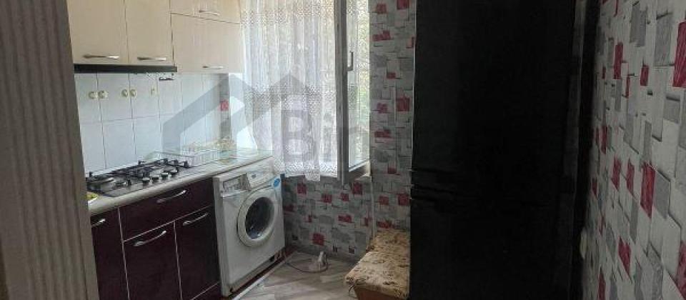 Elmler Akademiyasi m/s ve BDU yaxin 1 otaqlı menzil kiraye verilir/36 kv.m. - 7