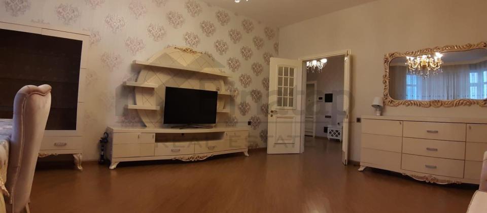 Satılır 4 otaqlı yeni tikili 195 m², Nizami m. - 3