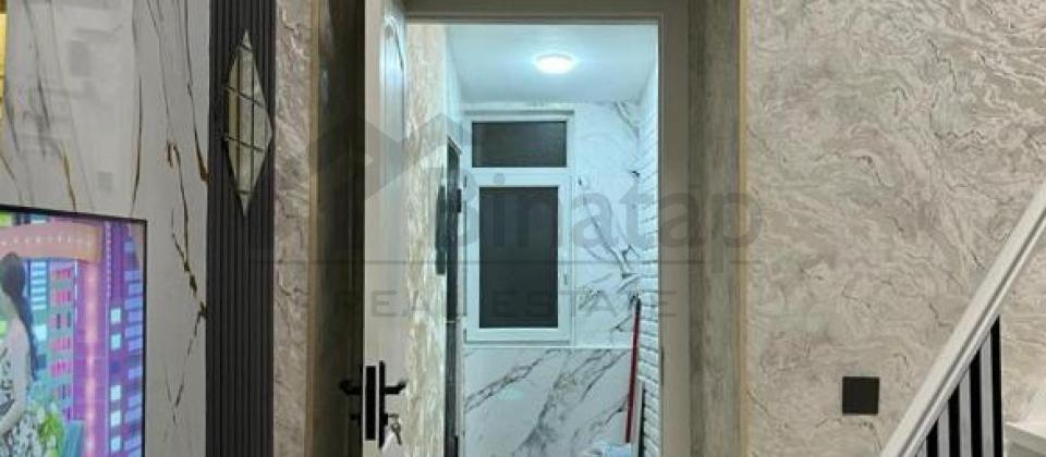 Qish parkinin yani, Torqoviya ve 28 May m/s yaxin 1 otaqli menzil satilir/25 kv.m. - 8