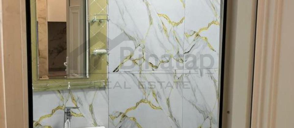 Qish parkinin yani, Torqoviya ve 28 May m/s yaxin 1 otaqli menzil satilir/25 kv.m. - 15