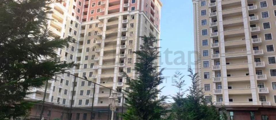 ELMLƏR AKADEMİYASI !!! Renessans Palace'da 2 otaqlı mənzil satılır/86 kv.m. - 2