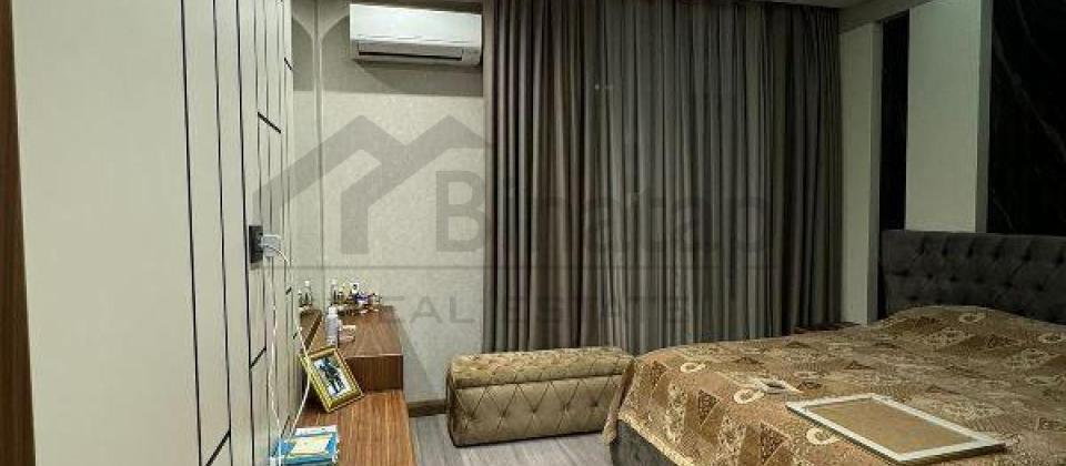 8 Noyabr m/s'na yaxın məsafədə 3 otaqlı mənzil satılır/98 kv.m. - 9