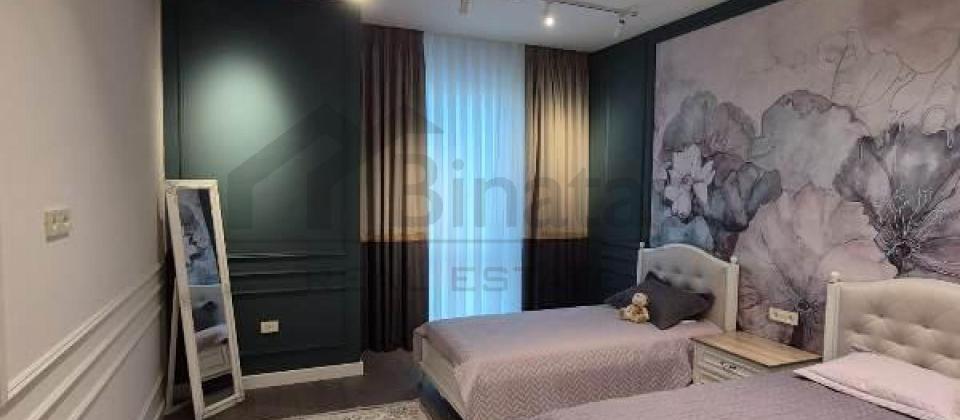 Bulbul prospekti, Heyder Eliyev sarayinin yaninda 3 otaqli menzil satilir/153 kv.m. - 5