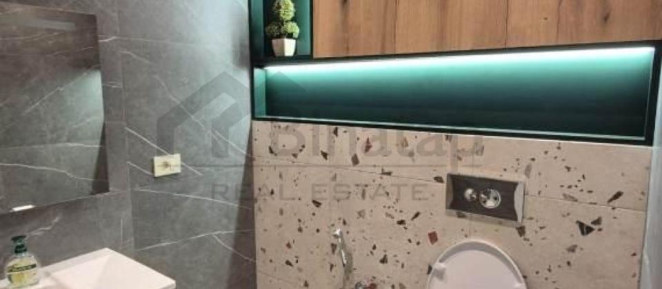 Bulbul prospekti, Heyder Eliyev sarayinin yaninda 3 otaqli menzil satilir/153 kv.m. - 12