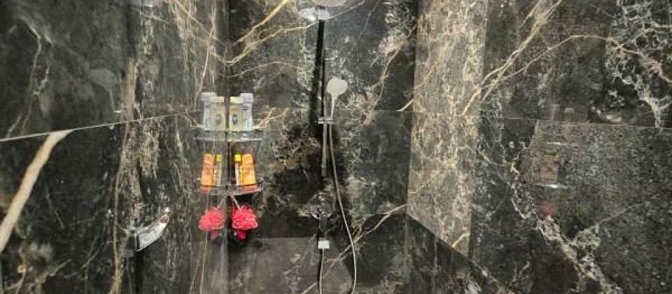 Bulbul prospekti, Heyder Eliyev sarayinin yaninda 3 otaqli menzil satilir/153 kv.m. - 15