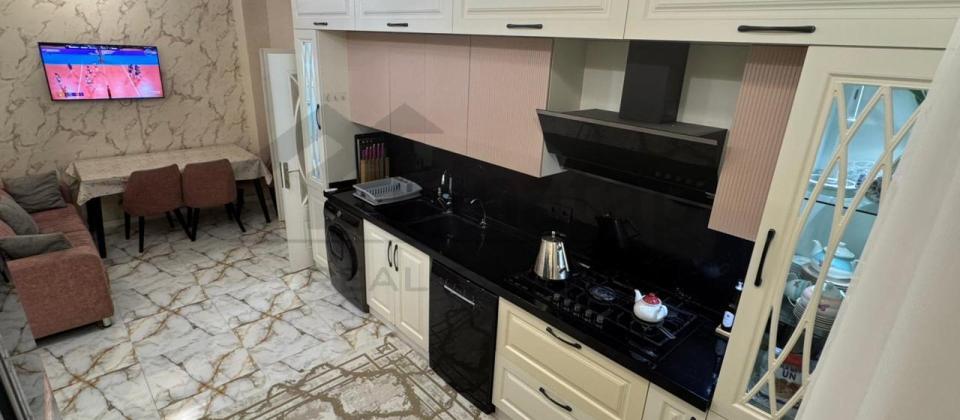 Satılır 4 otaqlı yeni tikili 133 m², Azadlıq Prospekti m. - 9
